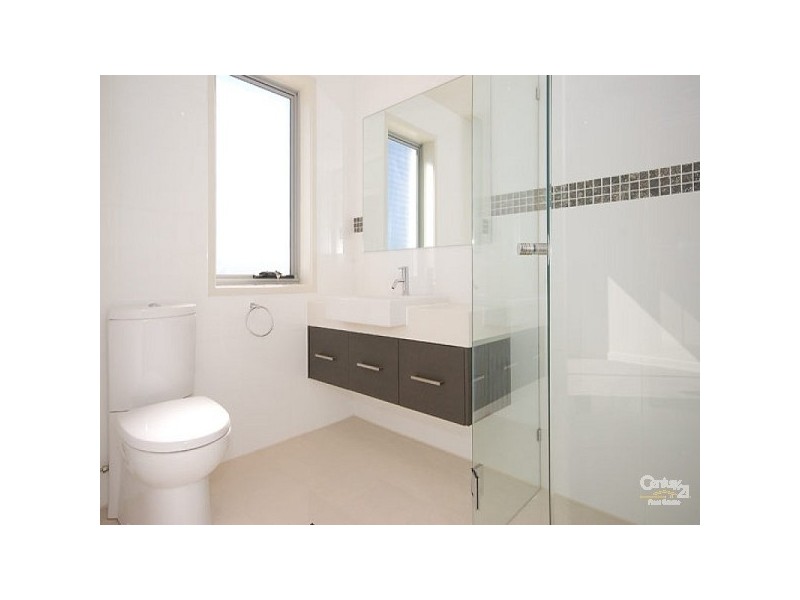 2015 The Boulevarde, Benowa QLD 4217