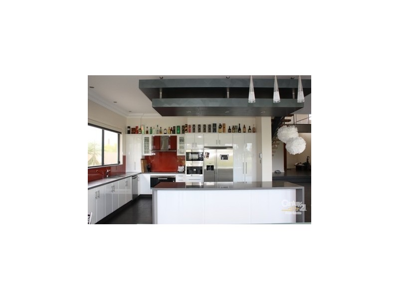 2017 The Boulevarde, Benowa QLD 4217