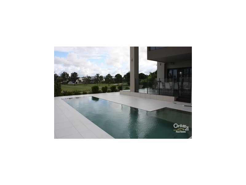 2017 The Boulevarde, Benowa QLD 4217