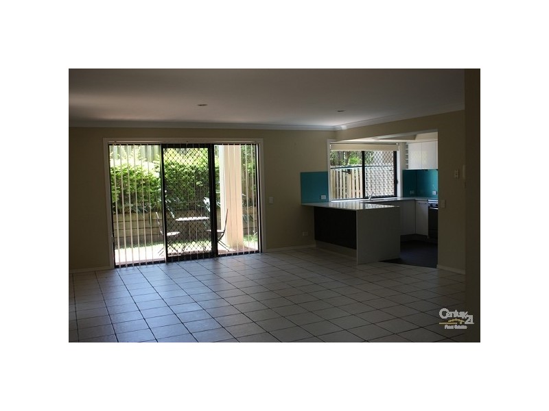 1/267 Ashmore Road, Benowa QLD 4217