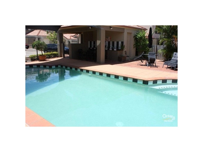 1/267 Ashmore Road, Benowa QLD 4217