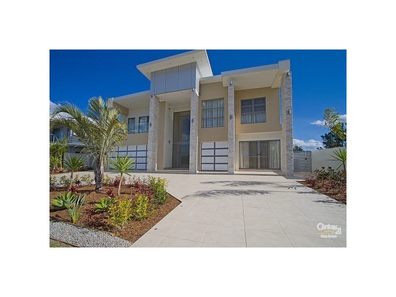 4004 The Boulevarde, Benowa QLD 4217