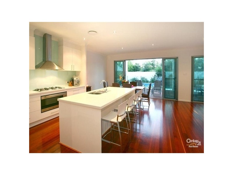 7019 Circa Vista Drive, Benowa QLD 4217