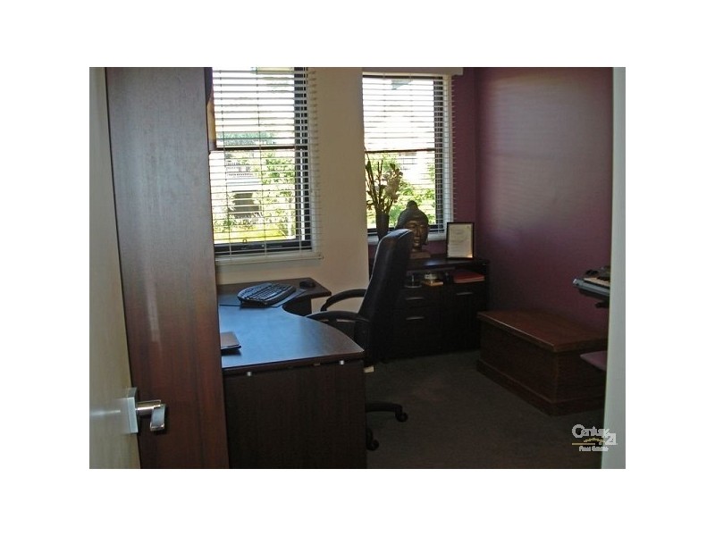 3002 The Boulevard, Carrara QLD 4211