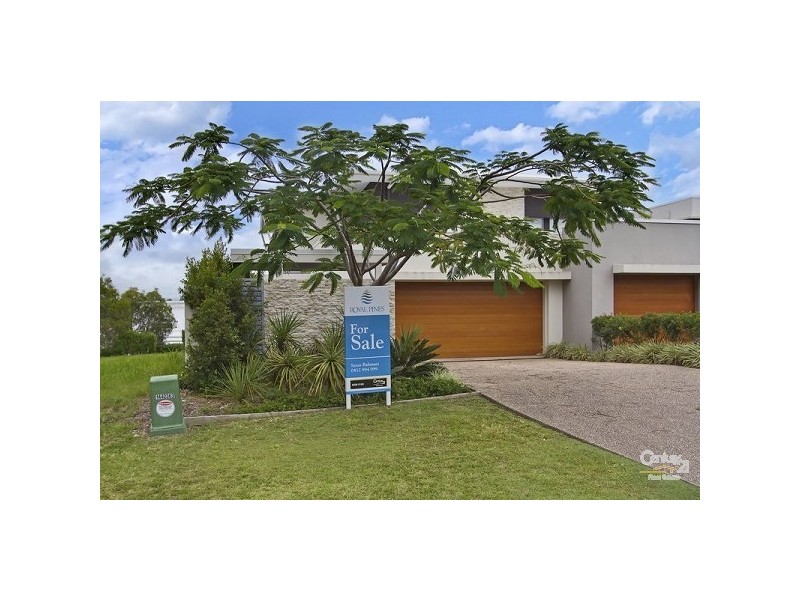 6020A Vista Drive, Benowa QLD 4217