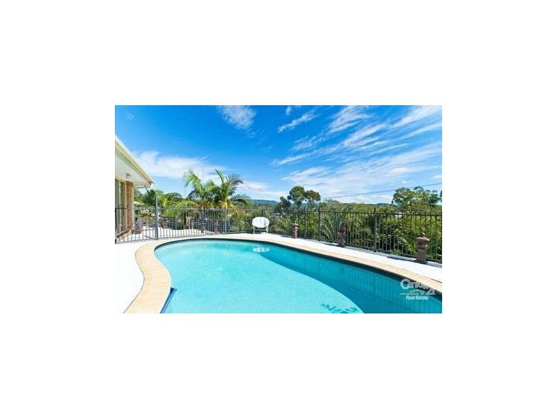 83 Paddington Drive, Carrara QLD 4211