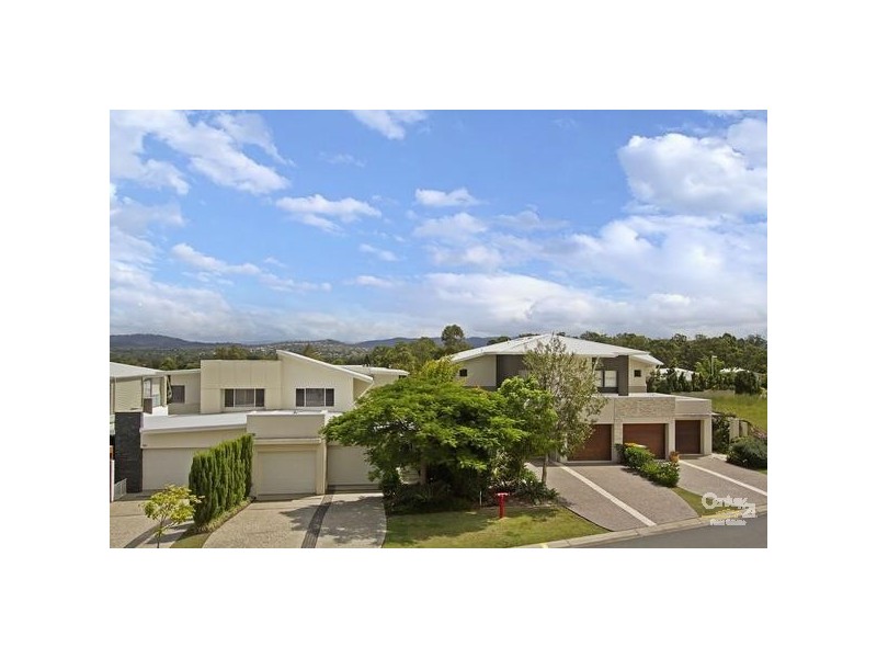 8002b Vista Drive, Benowa QLD 4217