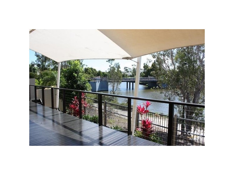 24 Bayswater, Varsity Lakes QLD 4227