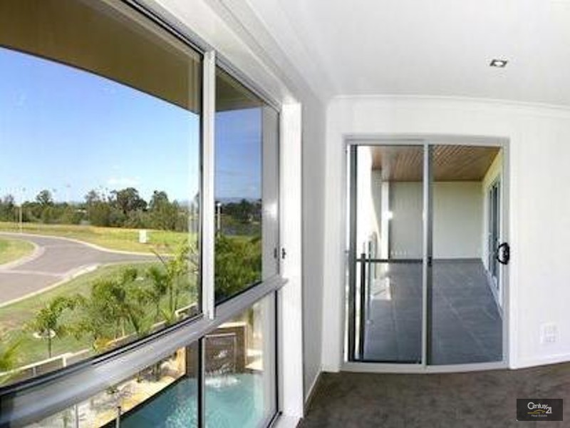 4024b The Boulevarde, Benowa QLD 4217
