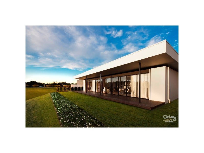5 The Boulevarde, Benowa QLD 4217