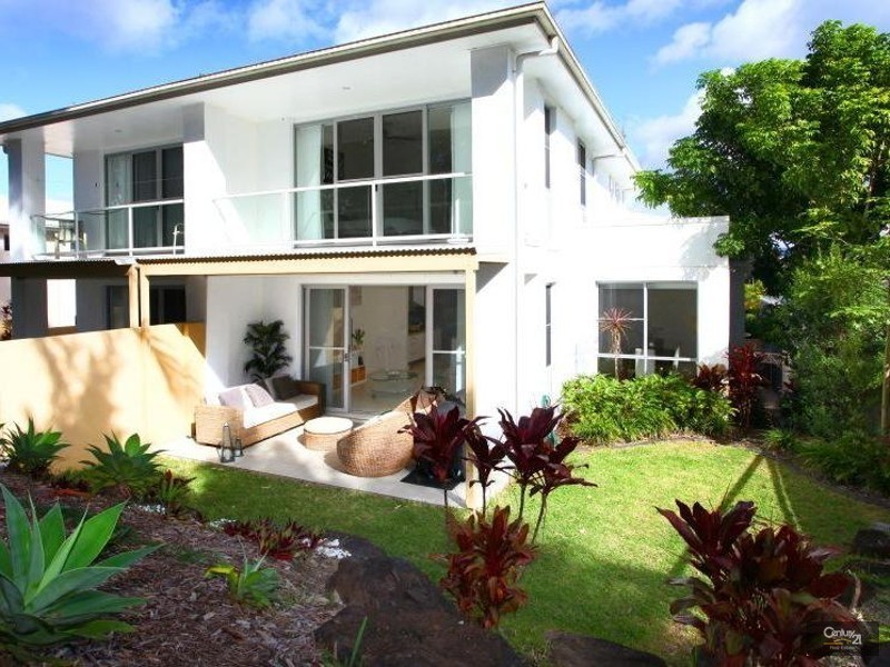 1012A Lakeview Tce., Benowa QLD 4217