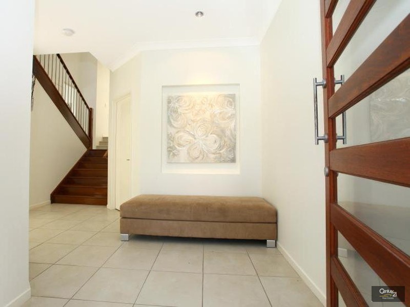 1012A Lakeview Tce., Benowa QLD 4217