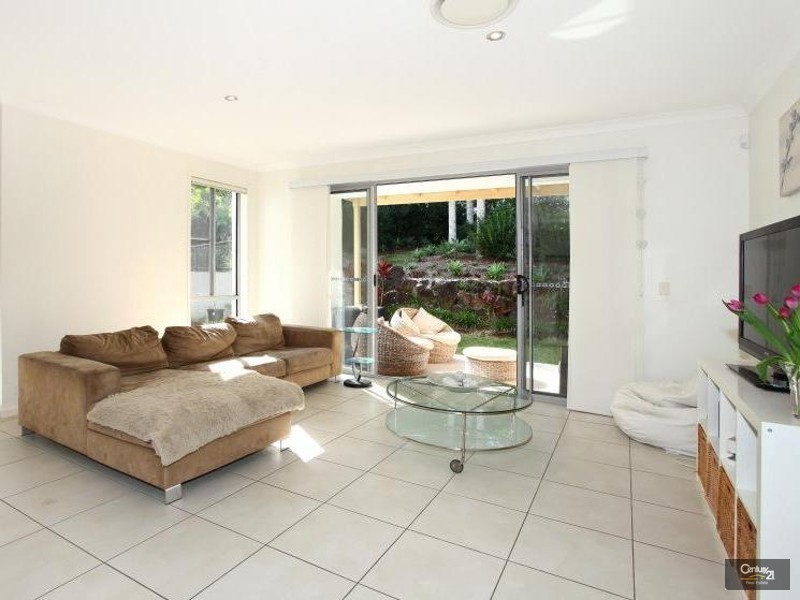 1012A Lakeview Tce., Benowa QLD 4217