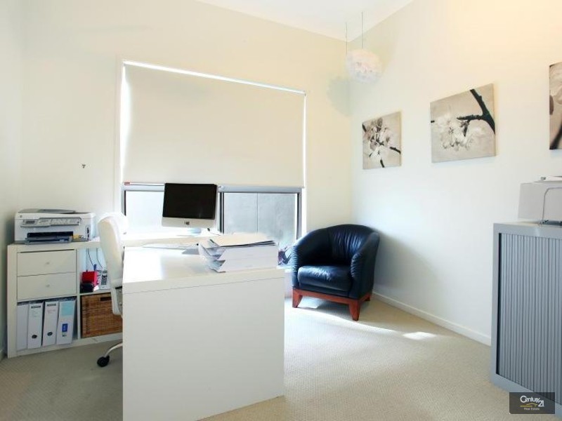 1012A Lakeview Tce., Benowa QLD 4217