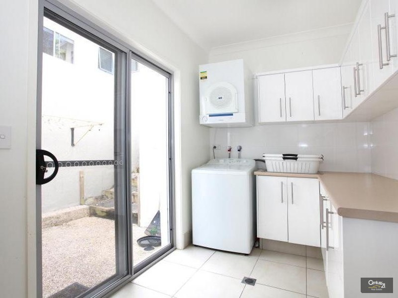 1012A Lakeview Tce., Benowa QLD 4217