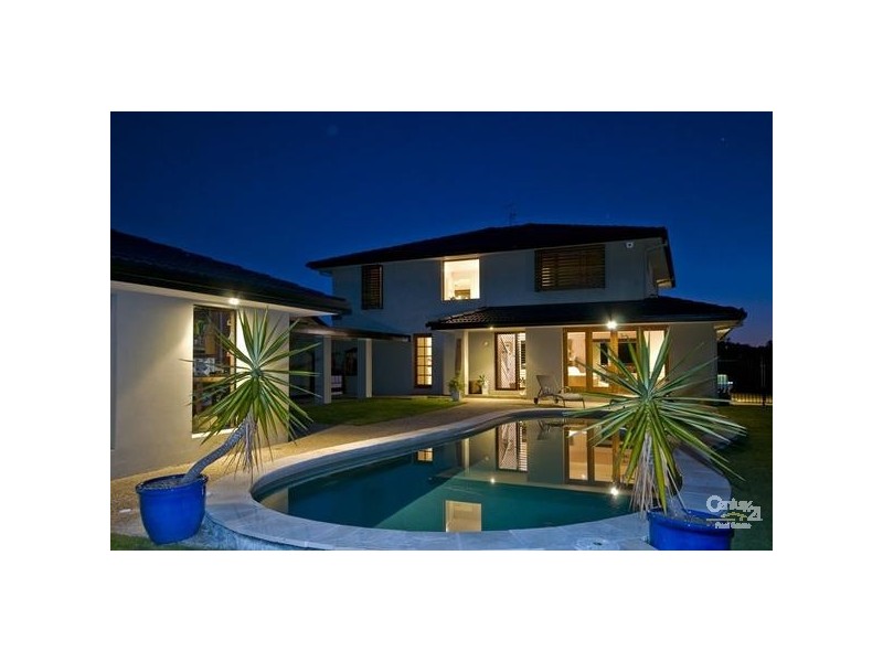 22 Kawana Cr, Ashmore QLD 4214