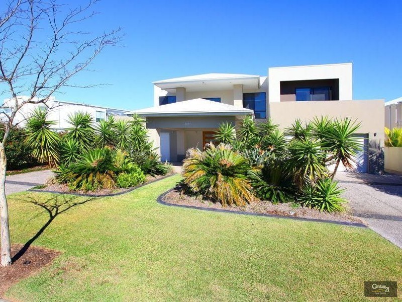 2017 The Boulevarde, Benowa QLD 4217