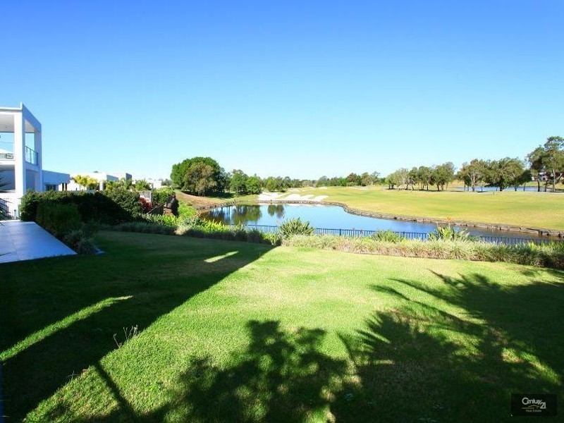 2017 The Boulevarde, Benowa QLD 4217