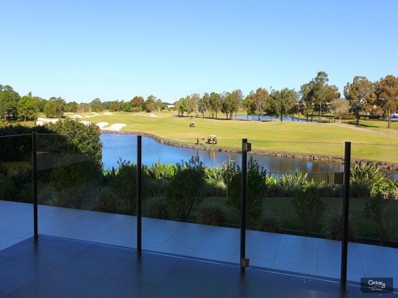 2017 The Boulevarde, Benowa QLD 4217