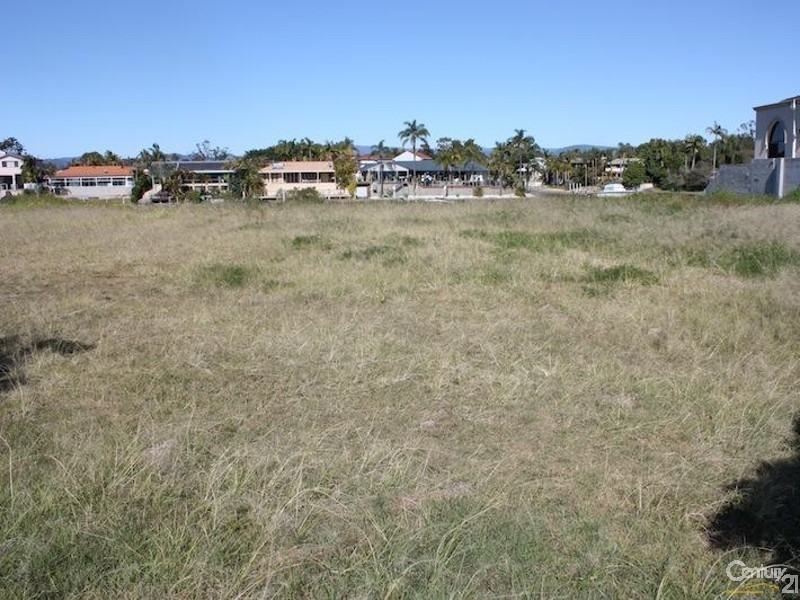 123 Sir Bruce Small Boulevard, Benowa QLD 4217