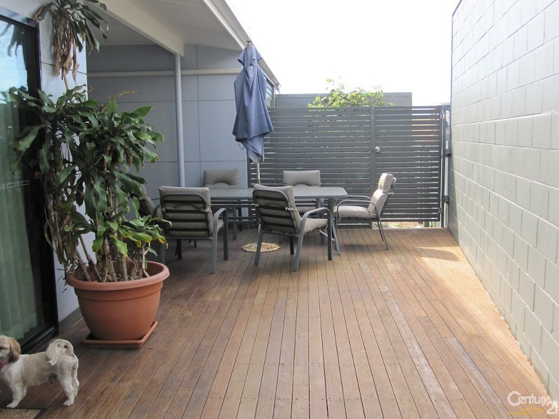 183 Currumburra Road, Ashmore QLD 4214