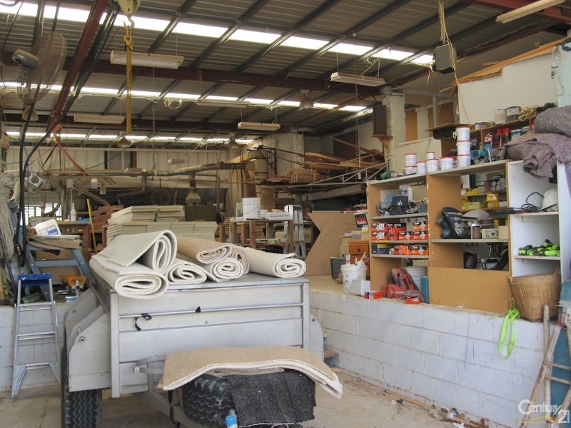 183 Currumburra Road, Ashmore QLD 4214