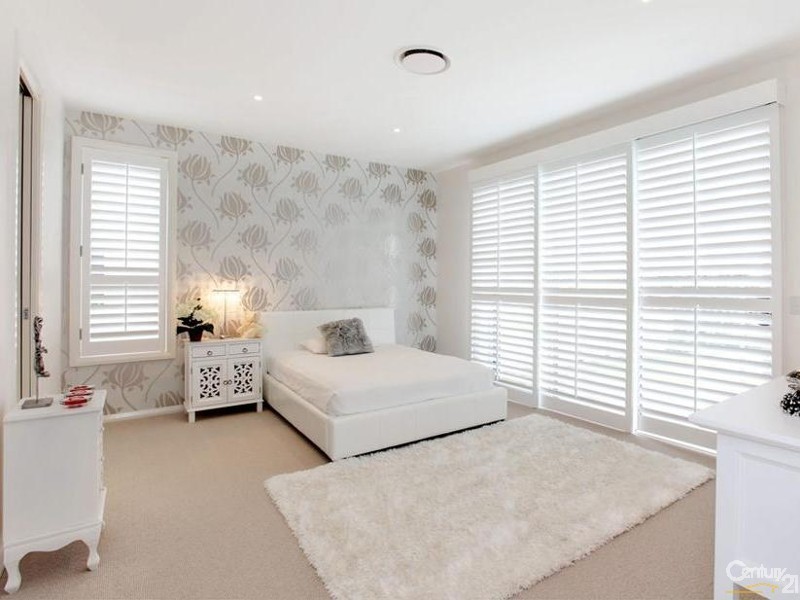 5003 Riverwood Grove, Benowa QLD 4217