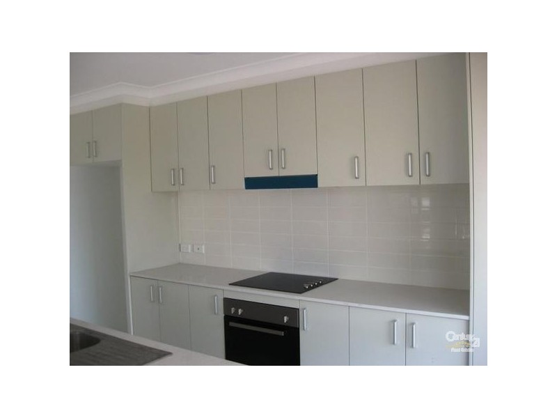 18/1 Niccy Road, Coomera QLD 4209