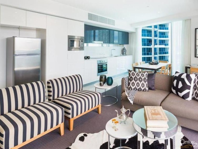 Surfers Paradise QLD 4217