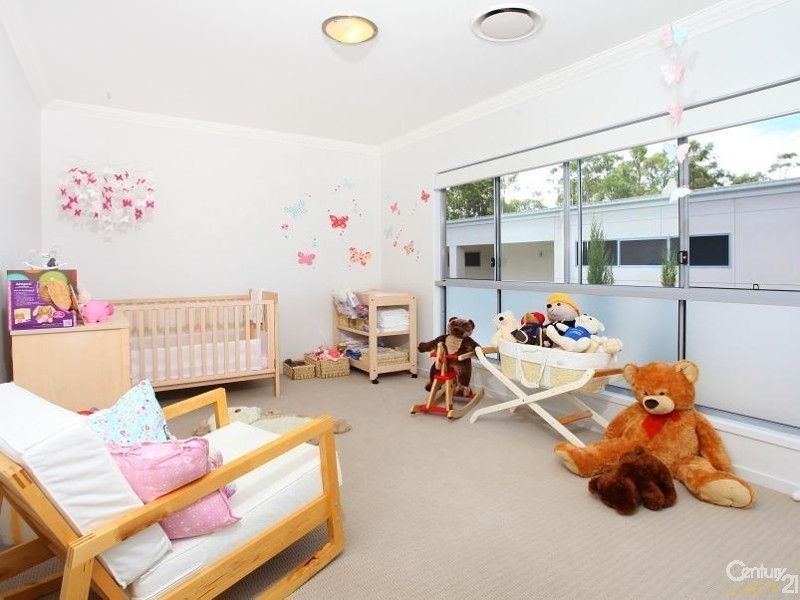 8003b Vista Drive, Benowa QLD 4217