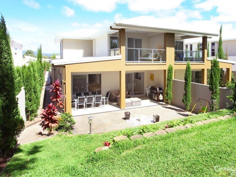 8003b Vista Drive, Benowa QLD 4217