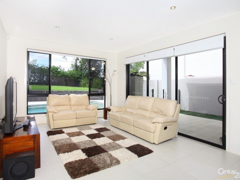 7022A Circa Vista Drive, Benowa QLD 4217