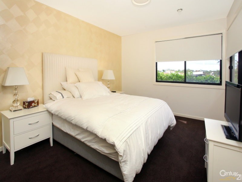 7022A Circa Vista Drive, Benowa QLD 4217