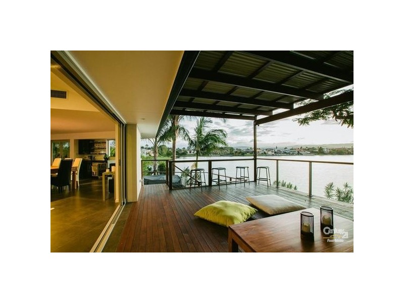 383 Benowa Road, Benowa Waters QLD 4217