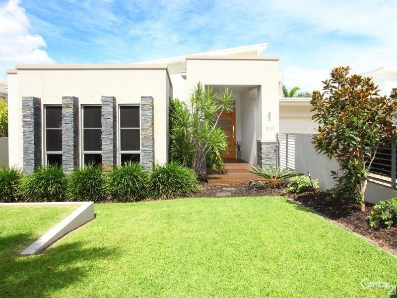 5002 Riverwood Grove, Benowa QLD 4217