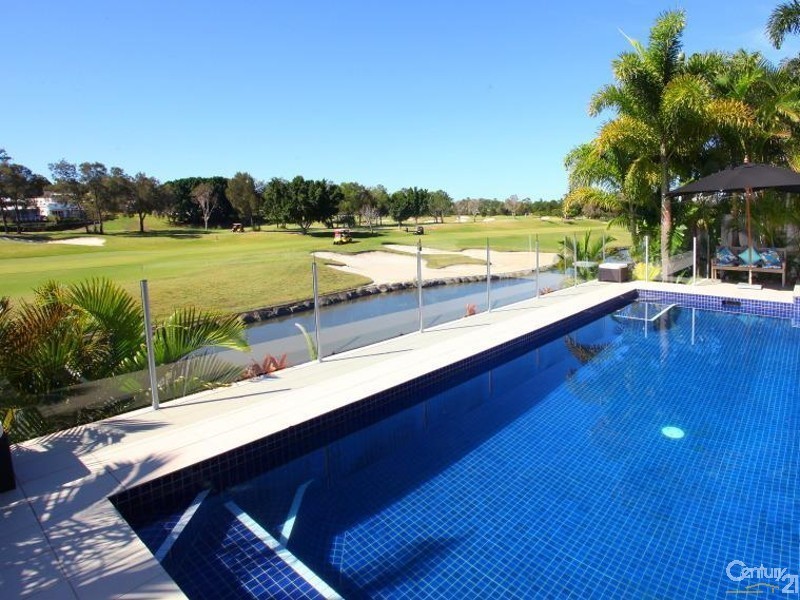 3009 Northview Parade, Benowa QLD 4217