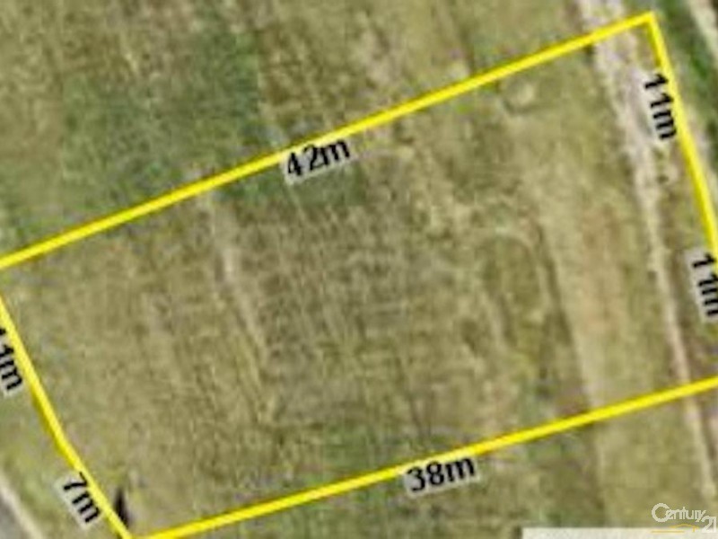 3014 Northview Parade, Benowa QLD 4217