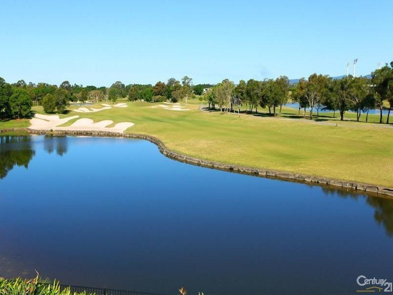 3014 Northview Parade, Benowa QLD 4217