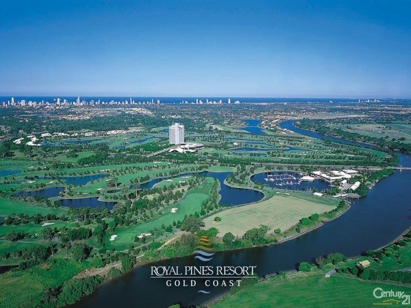 3014 Northview Parade, Benowa QLD 4217