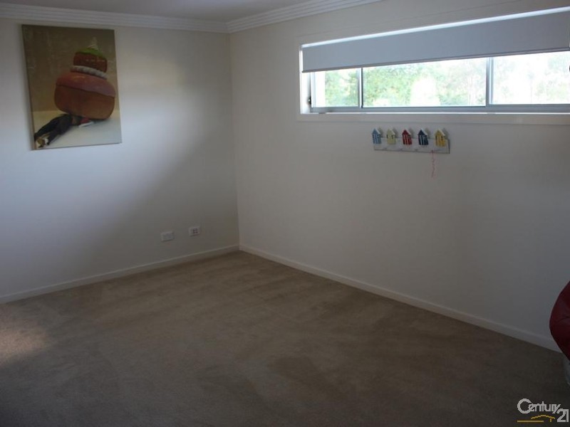 1013 Lakeview Tce, Benowa QLD 4217