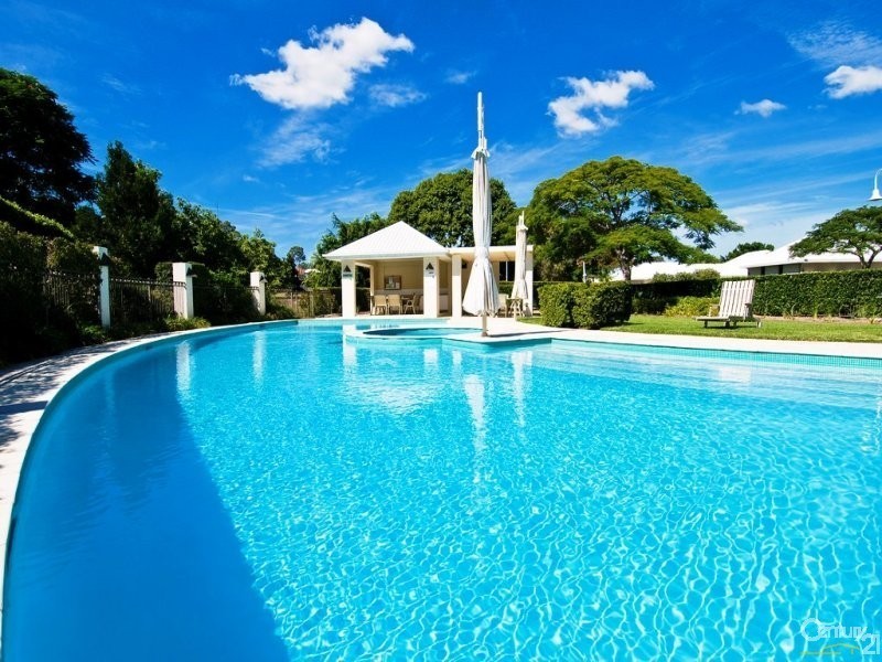 5105 Chalons Field, Benowa QLD 4217