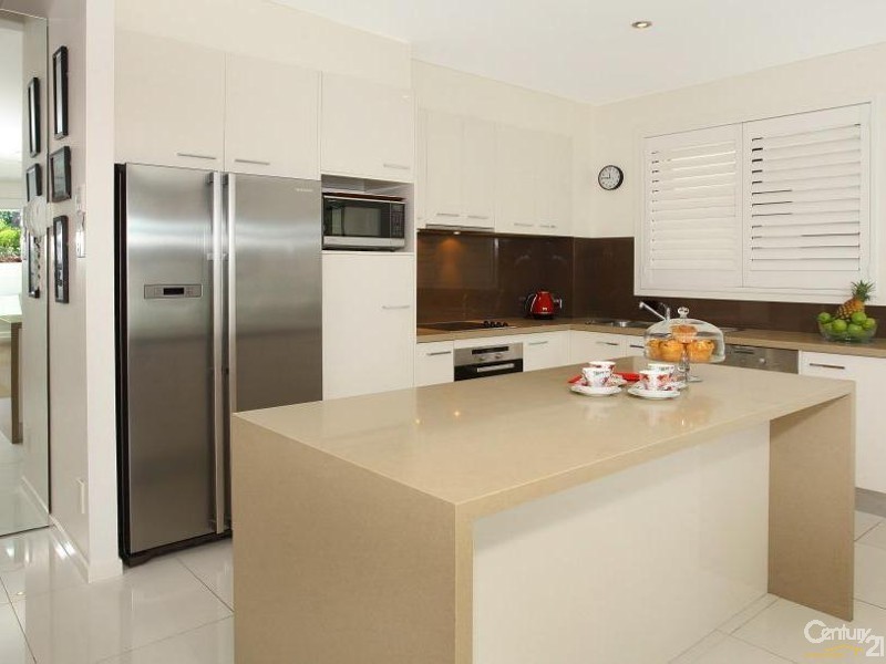 2/7026 Vista Drive, Benowa QLD 4217