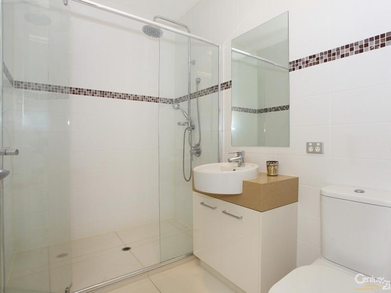 2/7026 Vista Drive, Benowa QLD 4217