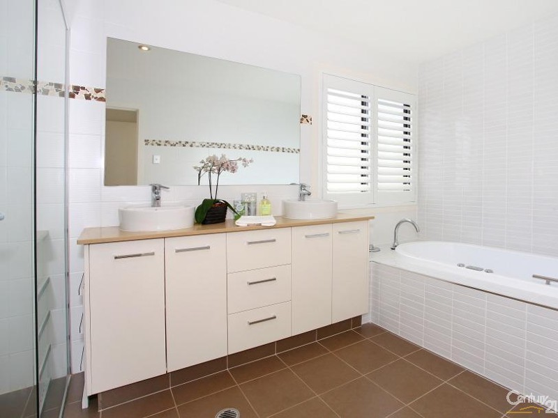 2/7026 Vista Drive, Benowa QLD 4217