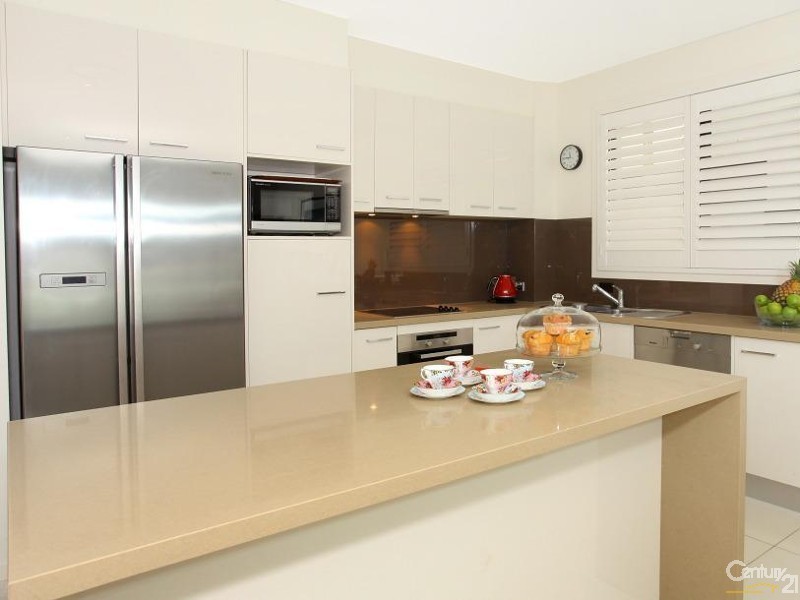 2/7026 Vista Drive, Benowa QLD 4217