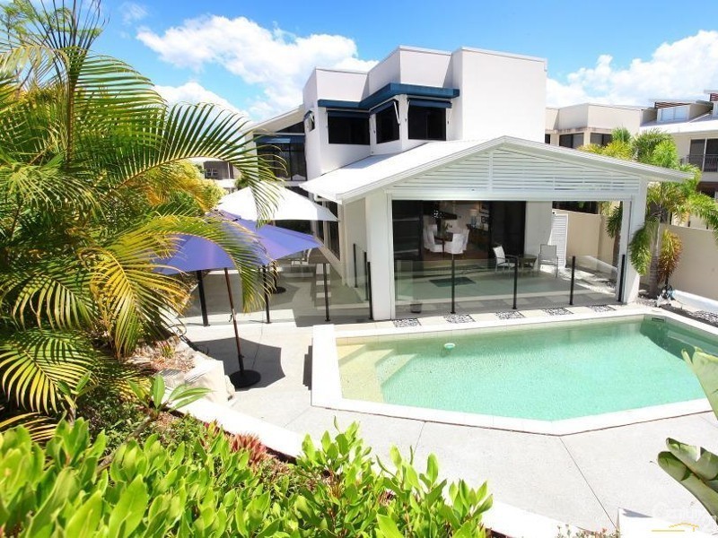 2/7026 Vista Drive, Benowa QLD 4217