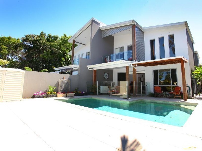 5023a Riverwood Grove, Benowa QLD 4217