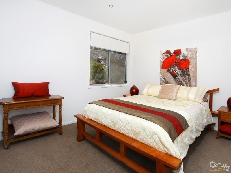 5023a Riverwood Grove, Benowa QLD 4217