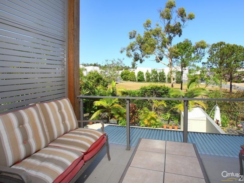 5023a Riverwood Grove, Benowa QLD 4217