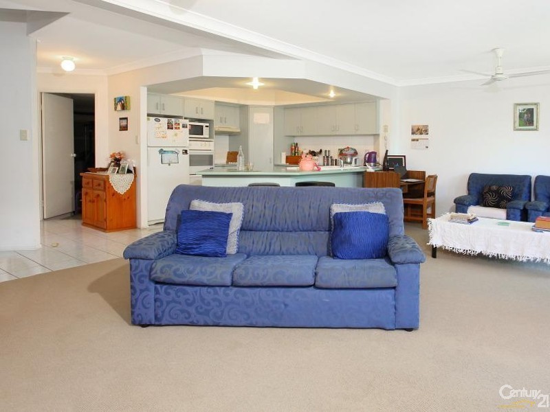 85/88 Cotlew Street East, Southport QLD 4215